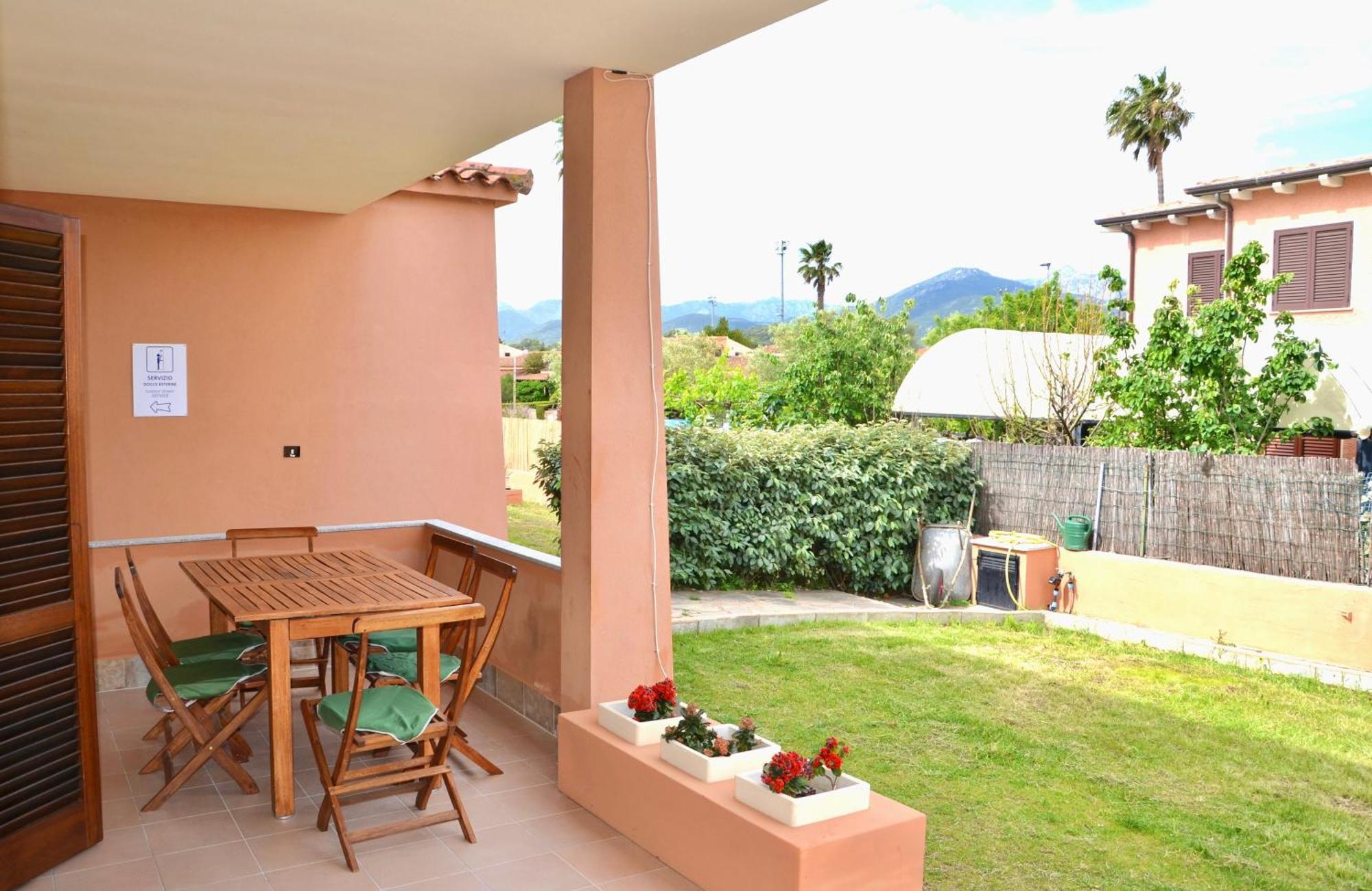 Iss Travel, Gli Asfodeli - Large Apartments With Private Terrace San Teodoro  Eksteriør billede